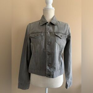 Women's Gray Jean Jacket